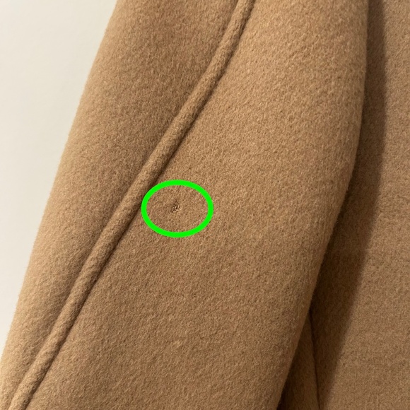 Brooks Brothers Men's Beige Wool Duffel Coat - XXL - Great Condition with Flaws - Picture 10 of 16